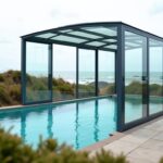 Abri de piscine en zones venteuses : comment choisir la résistance idéale sans risque d'erreur